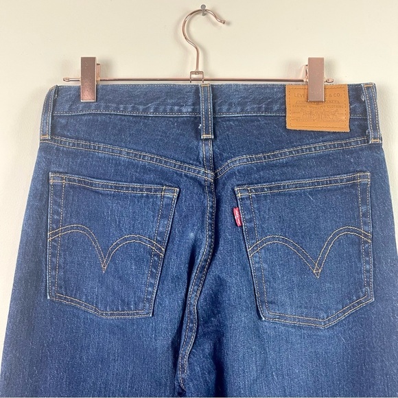Levi's Wedgie Button Fly High Waist Straight Leg Jean Medium Wash Size 27 - Picture 10 of 15